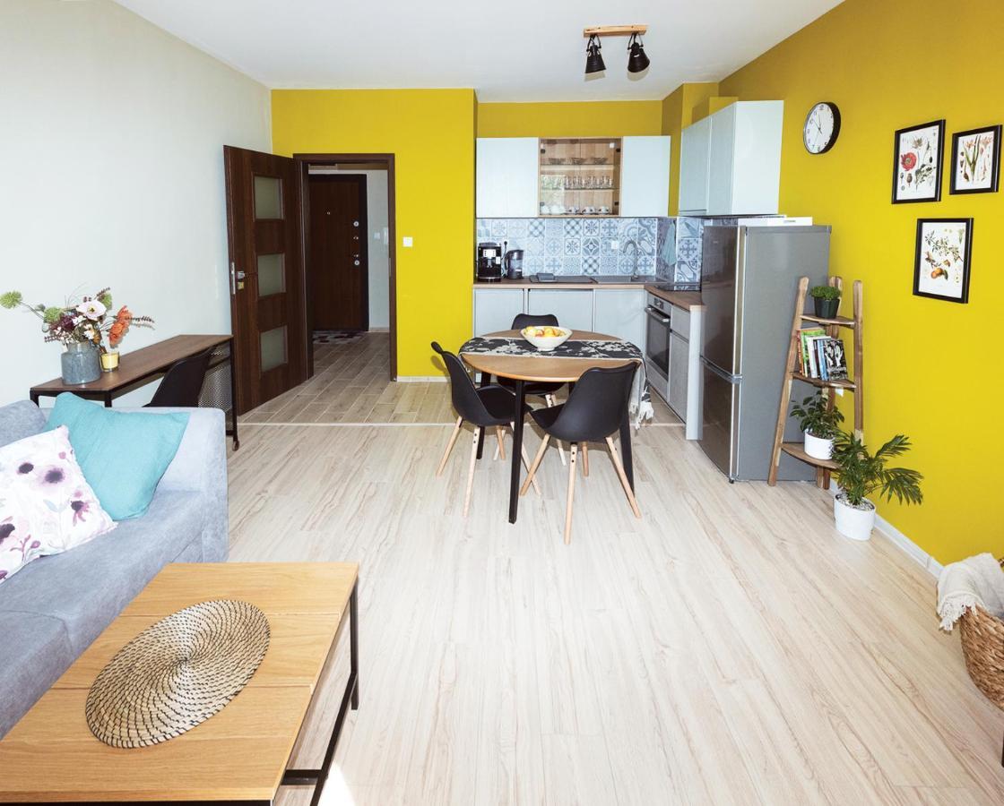 Kalina Apartment Kazanlŭk Eksteriør billede