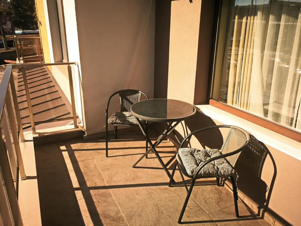 Kalina Apartment Kazanlŭk Eksteriør billede